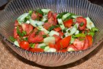 salat-iz-ogurcov-i-pomidorov.jpg